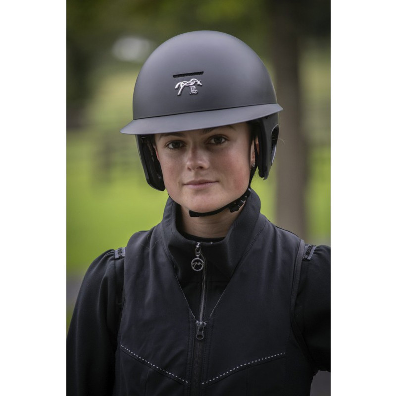 Casque visière longue mat Pénélope