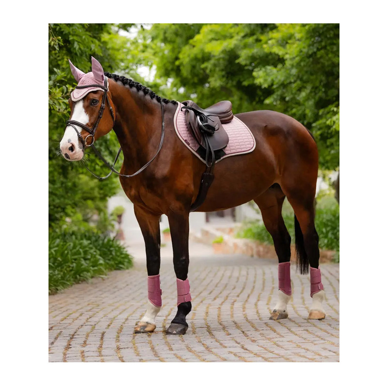 Tapis de selle Suede Close Contact Square LeMieux