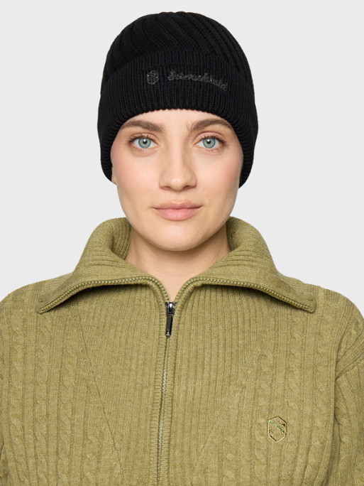 Bonnet Izia FW26 Samshield
