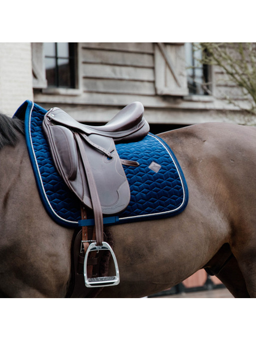 Tapis de selle Basic Velvet Dressage bleu marine Kentucky Tapis de selle Basic Velvet Dressage bleu marine Kentucky