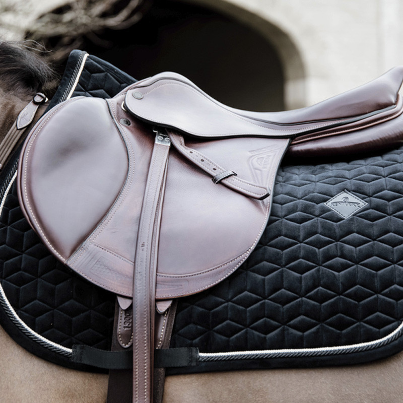 Tapis de selle Basic Velvet Kentucky