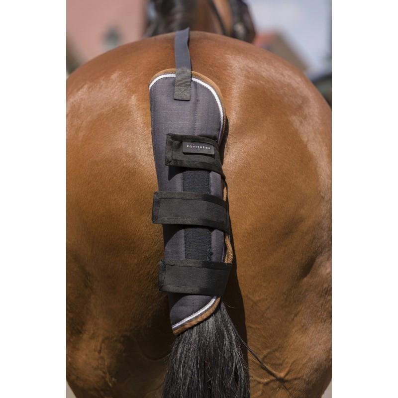 Protège-glome pour cheval Premier Equine Carbon Tech Kevlar No-Turn