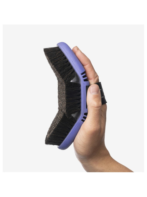 Brosse Flexi Horse Hair LeMieux violet 1 Brosse Flexi Horse Hair LeMieux violet 1