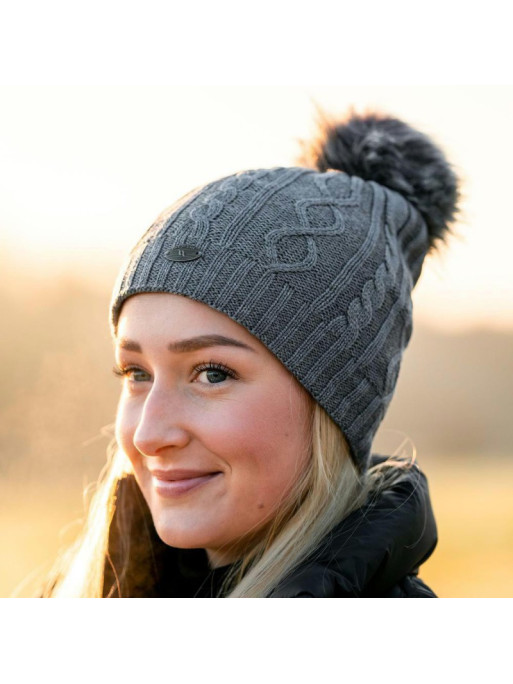 Bonnet Rose Back On Track 10