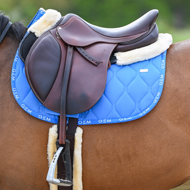 Tapis de selle Love GEM Obstacle GEM